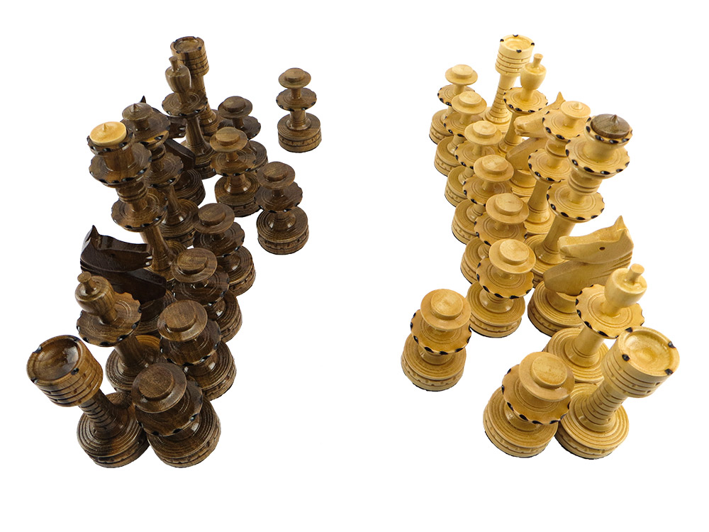 shatranj-ziviyeh مهره شطرنج چوبی کلاه دار طرح زیویه