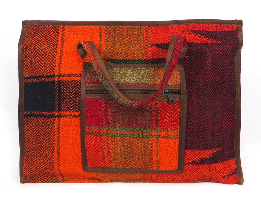 ساک دستی جاجیم کردستان کد 111 ساک دستی جاجیم کردستان کد 111