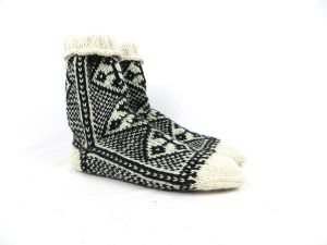 جوراب پشمی مردانه دستبافت سنتی کردستان کد 108 سایز 42-43