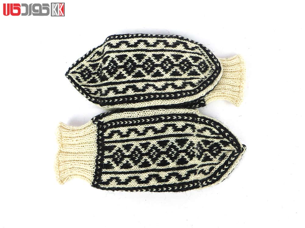 جوراب پشمی مردانه دستبافت سنتی کردستان کد 110 جوراب پشمی مردانه دستبافت سنتی کردستان کد 110