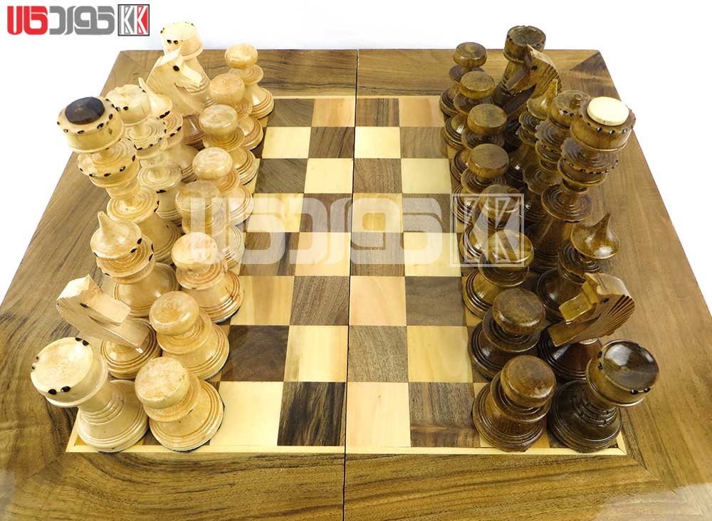 مهره شطرنج چوبی کلاه دار طرح سیروان مهره شطرنج چوبی کلاه دار طرح سیروان