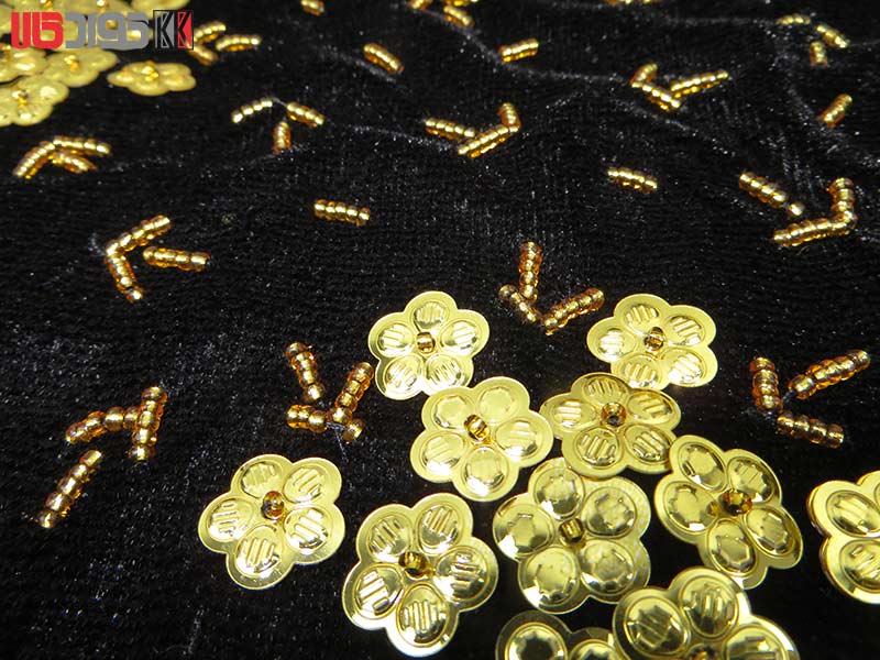 جلیقه زنانه سنتی کردستان طرح پولک دوزی طلایی