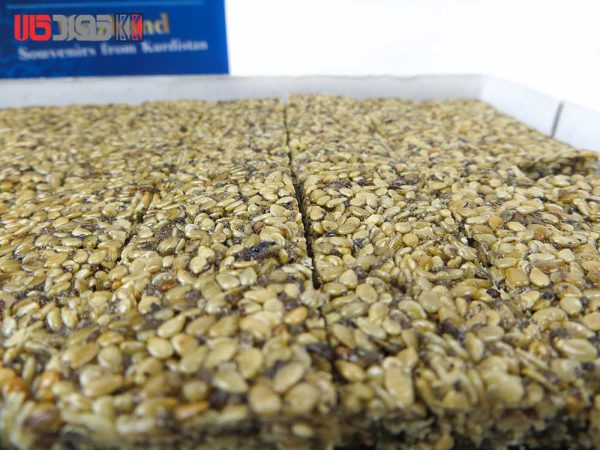 شیرینی سنتی کنجد گزانگبین 500 گرمی سوغات سنندج