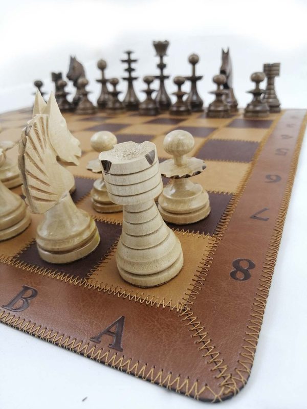 صفحه شطرنج چرمی دست دوز مدل بانتا با کیف دوشی