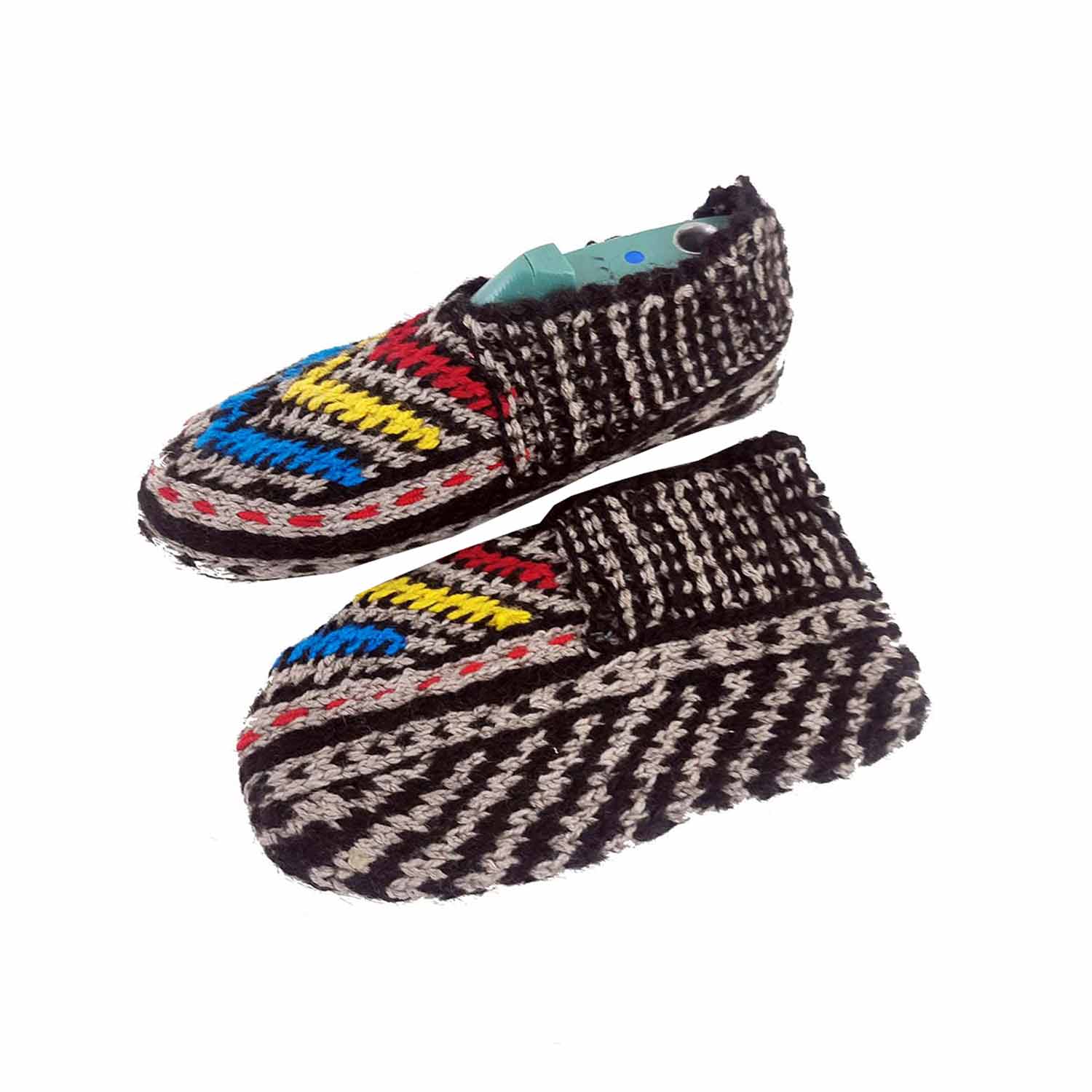 جوراب بافتنی کاموایی زنانه کردستان کد 20 جوراب بافتنی کاموایی زنانه کردستان کد 20