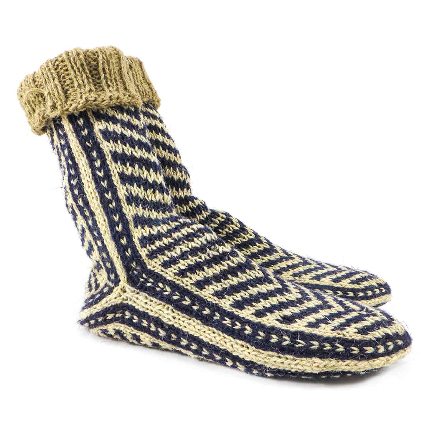 جوراب پشمی مردانه دستباف سنتی کردستان کد 139 جوراب پشمی مردانه دستباف سنتی کردستان کد 139