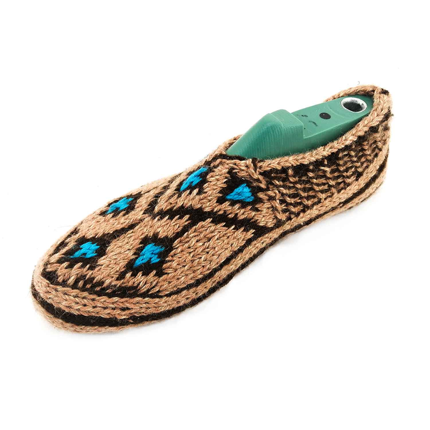 جوراب بافتنی کاموایی زنانه کردستان کد 29 جوراب بافتنی کاموایی زنانه کردستان کد 29