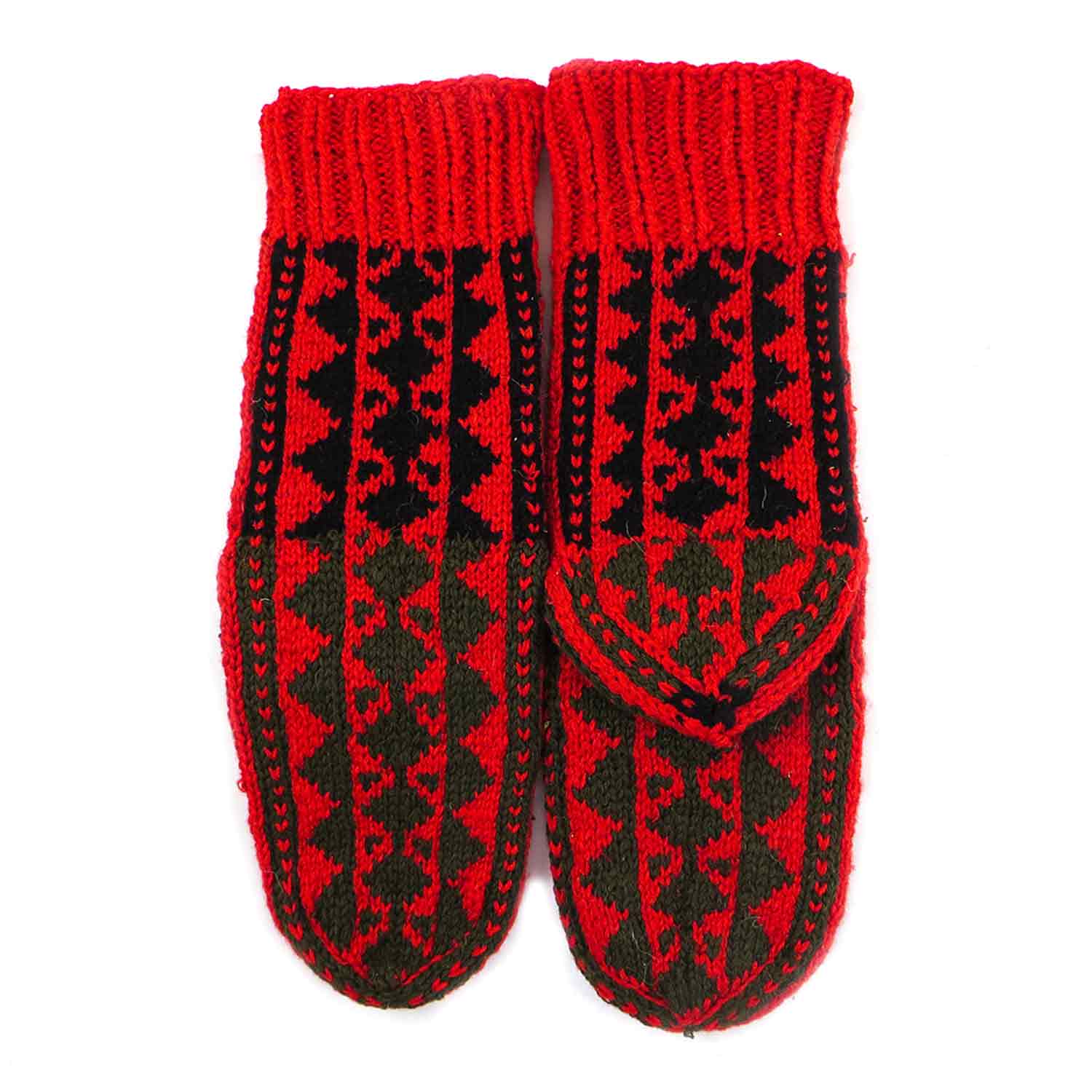 جوراب پشمی دستباف سنتی کردستان کد 197 سایز 43-44 جوراب پشمی دستباف سنتی کردستان کد 197 سایز 43-44