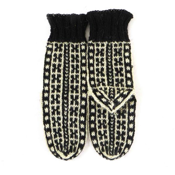 جوراب پشمی دستباف سنتی کردستان کد 170 سایز 40-41