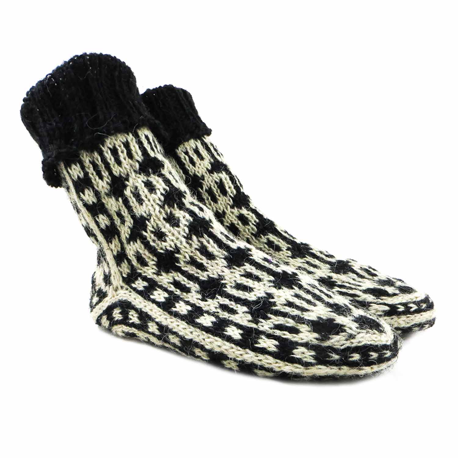 جوراب پشمی دستباف سنتی کردستان کد 219 سایز 43-44 جوراب پشمی دستباف سنتی کردستان کد 219 سایز 43-44