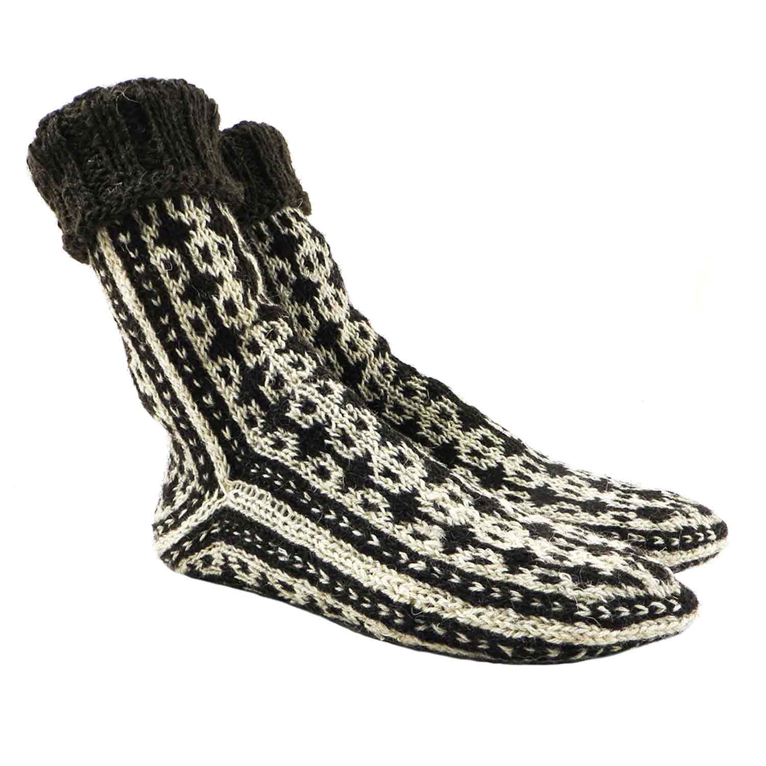 جوراب پشمی دستباف سنتی کردستان کد 216 سایز 39-40 جوراب پشمی دستباف سنتی کردستان کد 216 سایز 39-40