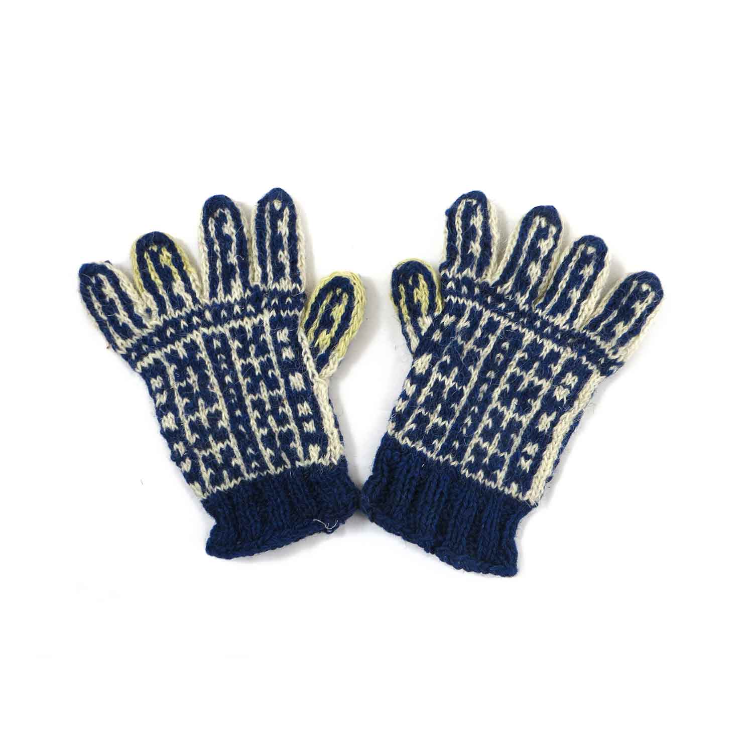 دستکش پشمی دستباف سنتی کردستان کد 111 سایز M دستکش پشمی دستباف سنتی کردستان کد 111 سایز M