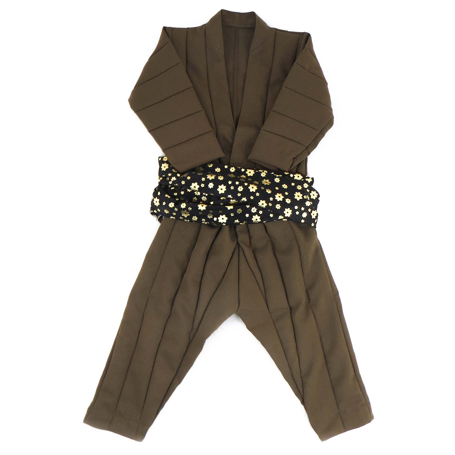 لباس کردی پسرانه با شال کمر طرح چوخه رانک قهوه ای لباس کردی پسرانه با شال کمر طرح چوخه رانک قهوه ای