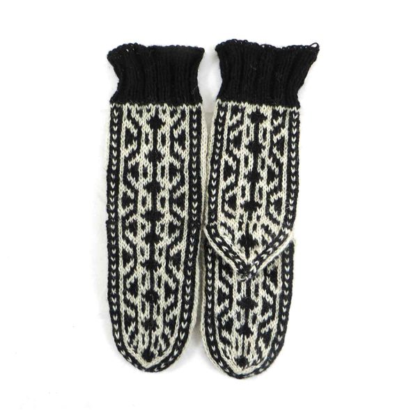 جوراب پشمی دستباف سنتی کردستان کد 246 سایز 39-40
