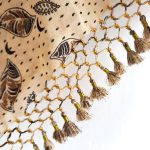 روسری حجاب مجلسی منگوله ی دست دوز  1.20 متری